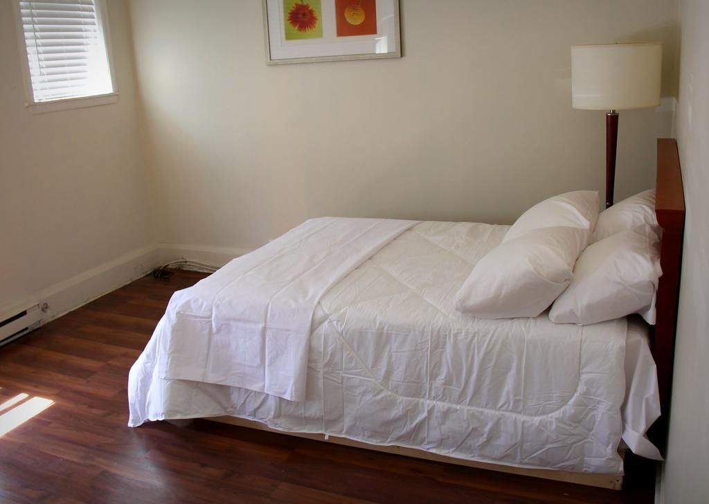 Toronto Central Hotel 部屋 写真
